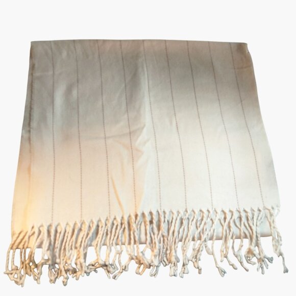 Wool Scarf Light Beige 20x78  Boho Large Warm Shawl Handwoven Knotted Fringe - Picture 1 of 7